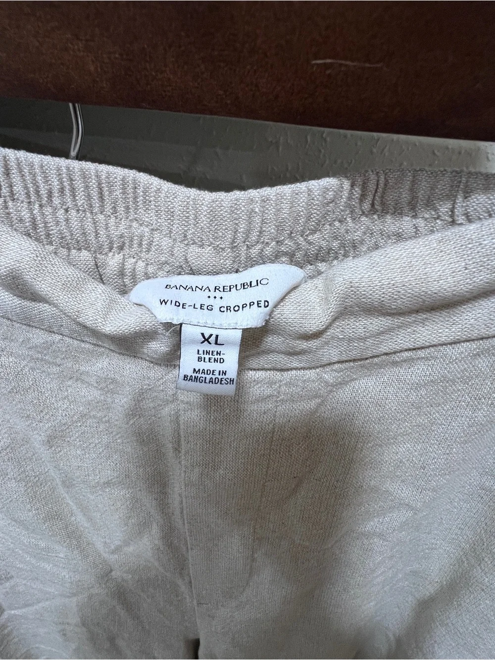 Banana Republic Lightweight Elastic-Waist linen Pants